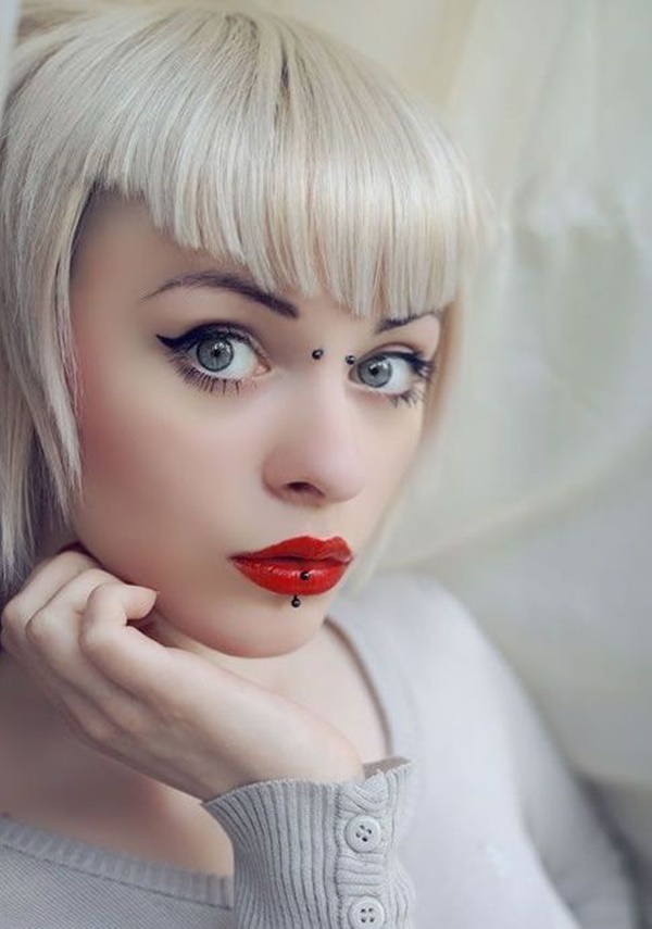 Really Cool and Stylish Eyebrow Piercing Ideas