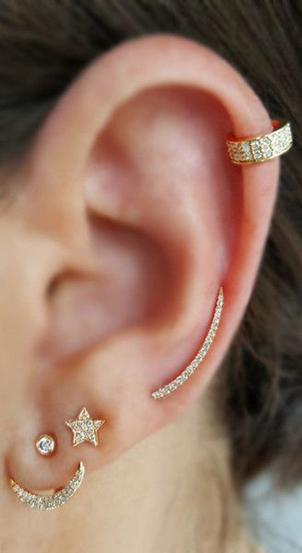 Stylish Monroe Piercing Ideas With Jewellery