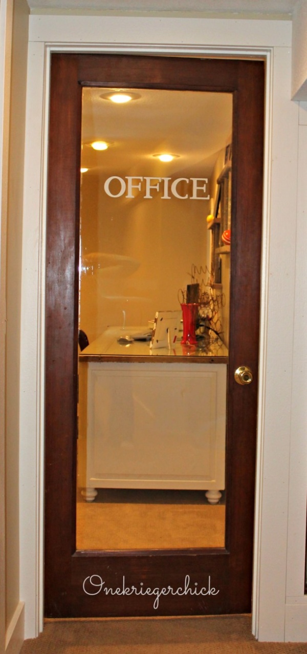 Super Awesome Office Door Ideas For Your Work Space